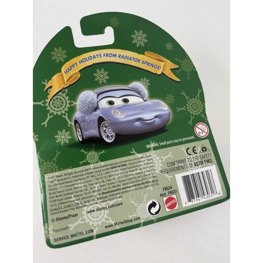 Disney Pixar Cars - SNOW DAY‎ SALLY CHRISTMAS HOLIDAY 2016 - 1:55 Diecast